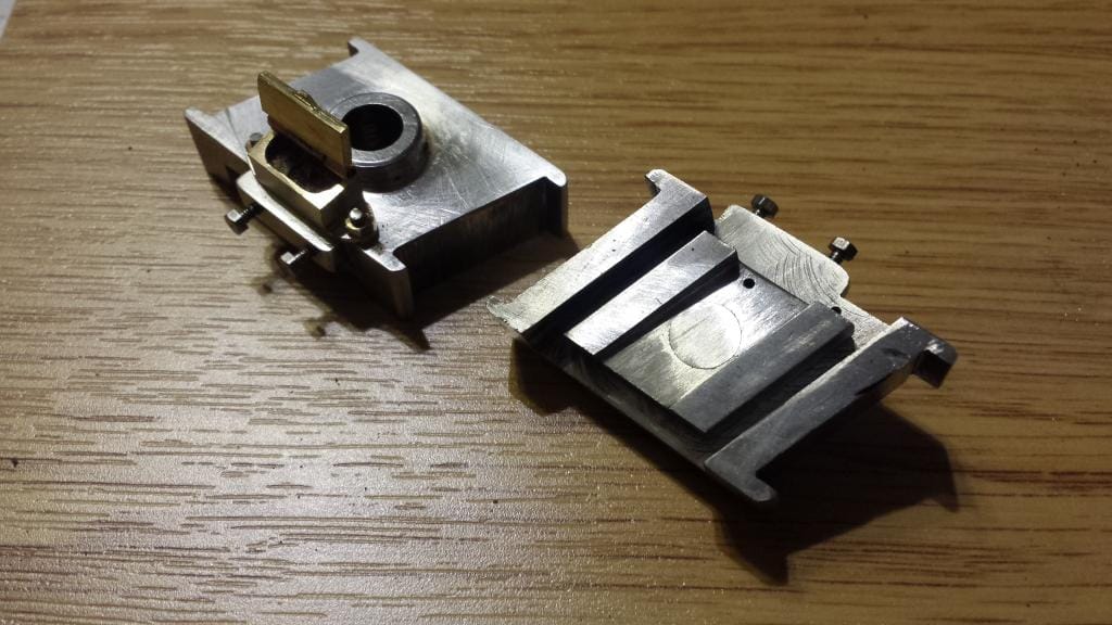 Cartazzi axle: Part 3 Springs and Cartazzi detail completion